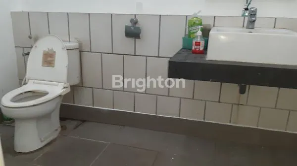 image DISEWAKAN RUKO 2 LANTAI DI POS PENGUMBEN RAYA, SUKABUMI SELATAN, JAKARTA BARAT (7)