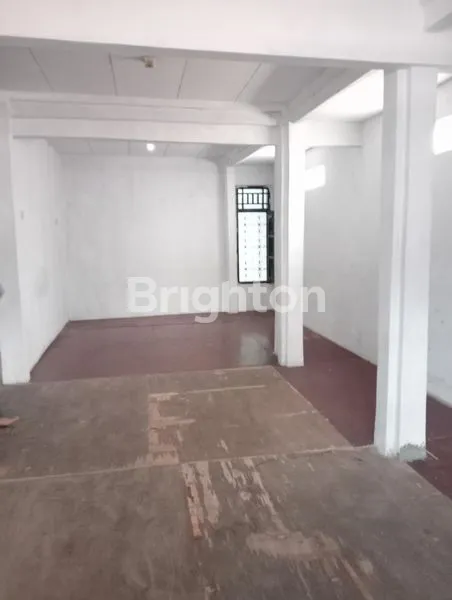 image RUMAH SIAP HUNI DI DALAM KOMPLEK (8)