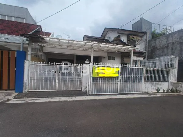 image RUMAH BESAR NAN CANTIK (1)