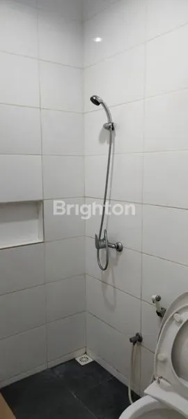 image RUMAH DIKOMPLEK LIPPO CIKARANG (6)