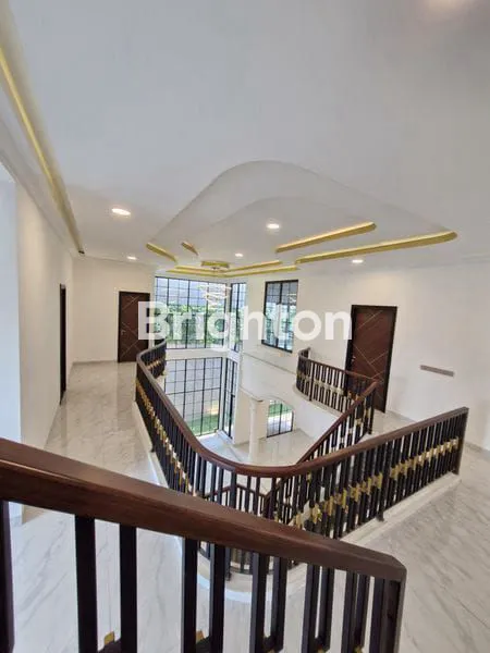 image HUNIAN EKSKLUSIF 3 LANTAI, TOMANG JAKARTA BARAT (2)