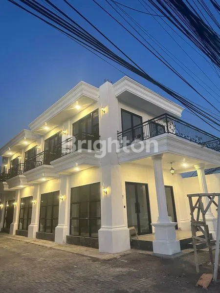 APPARTMENT INCLOUDING SHOP FOR RENT LONG LEAS SEMINYAK GOOD INVESTMENT