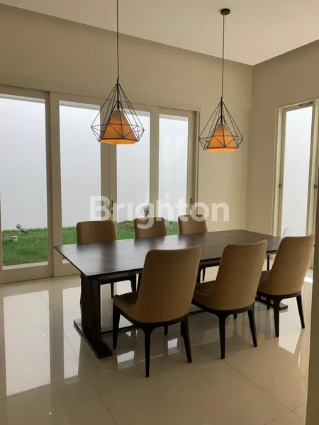 image RUMAH MEWAH JEMURSARI SIAP HUNI LOKASI STRATEGIS DEKAT KENDANGSARI, TENGGILIS, UBAYA (5)
