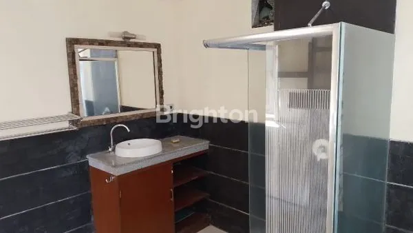 image RUMAH SEWA  2 KAMAR TIDUR  TUMBAK BINGIN -SANUR\\N (7)