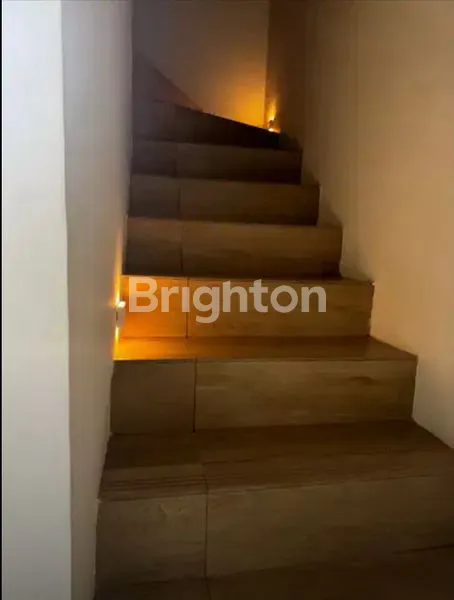 image DISEWA: RUMAH 2KT MODERN DENGAN WIFI & AC DI PARK SERPONG (3)