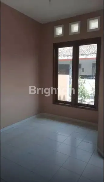 image RUMAH HOEK STRATEGIS DI MEDANG LESTARI, 2KT 1KM (4)