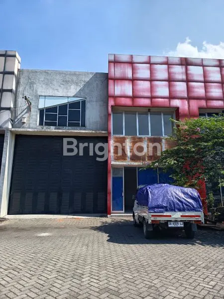 GUDANG SUMO LEGUNDI GRESIK