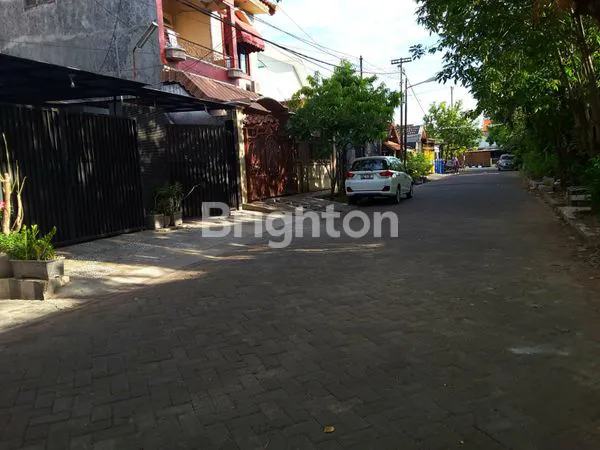 image RUMAH 1,5 LANTAI BARATA JAYA DEKAT NGAGEL,JAGIR , KAMPUS UNTAG SURABAYA (8)