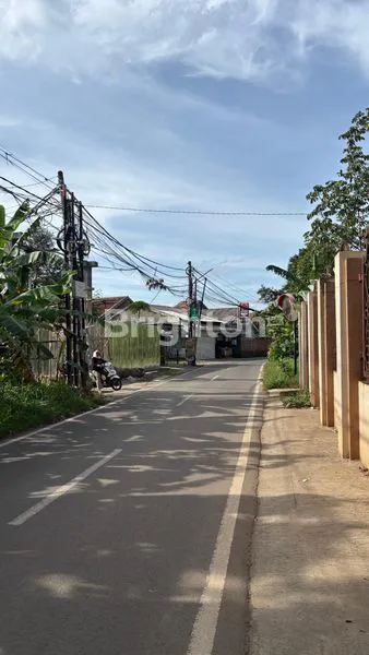 image TANAH DAN BANGUNAN KOMPLEKS HUNIAN DENGAN 21 KONTRAKAN DAN RUMAH TINGGAL ,ASET INVESTASI YG SANGAT MENARIK CIATER TANGERANG SELATAN (8)