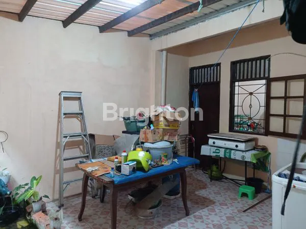 image RUMAH ASRI DAN NYAMAN DI LINGUNGAN YANG  SETRATEGIS (5)