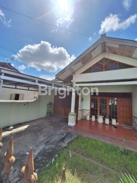 image RUMAH LUAS SIAP HUNI LOKASI PREMIUM DALAM  KRATON YOGYAKARTA (2)