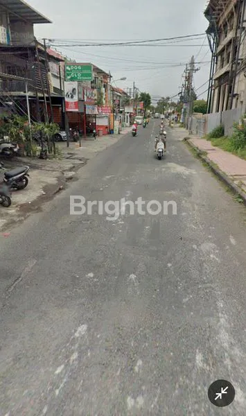 image RUMAH 1 LANTAI FULL FURNISHED LOKASI STRATEGIS DEKAT DENGAN MALL,RS, SEKOLAH, UNIVERSITAS, SUPERMARKET,WISATA PANTAI DIAREA DENPASAR SELATAN (6)