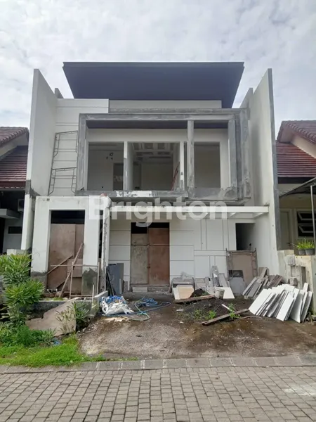 Gambar Property