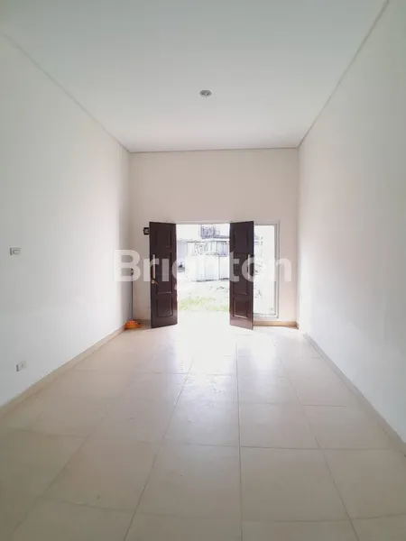 image DIJUAL RUMAH 2 LANTAI DI RAJABASA (3)