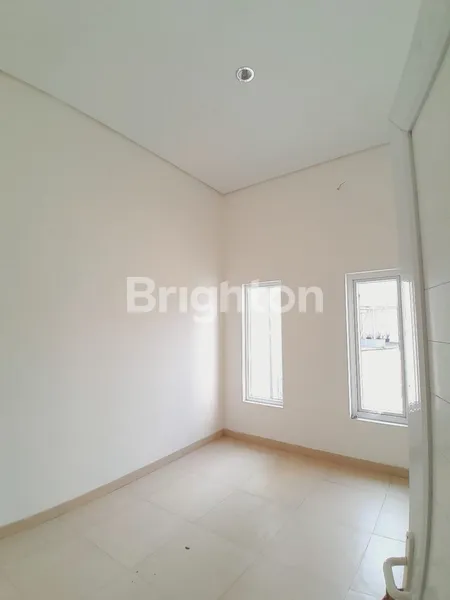 image DIJUAL RUMAH 2 LANTAI DI RAJABASA (5)