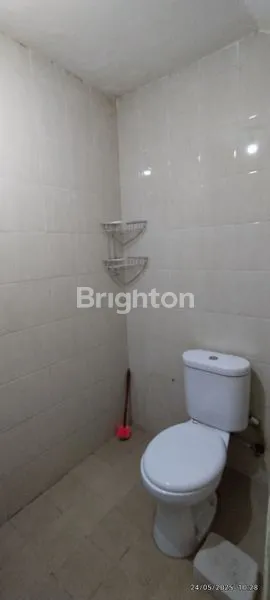 image RUMAH FURNISHED, BERSIH, SIAP DITEMPATI, 2 LANTAI, PERUMAHAN CLUSTER, BEVERLY GREEN, BATAM CENTER (8)