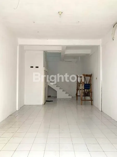 image RUKO STRATEGIS BUBUTAN, 3.5 LANTAI, DEKAT BG JUNCTION (3)