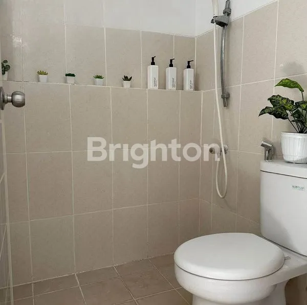 image APARTEMEN EDUCITY TOWER PRINCETON TYPE STUDIO VIEW POOL (4)