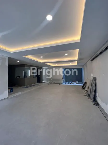 image SUPER LUX HIGH SPEC HOME – WATERFRONT , CITRALAND HUNIAN 3 LANTAI BARU – KUALITAS SULTAN\N (4)