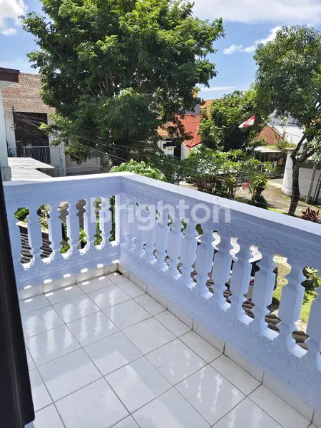 image HUNIAN STRATEGIS LT 121M² DI TAMAN GRIYA (6)