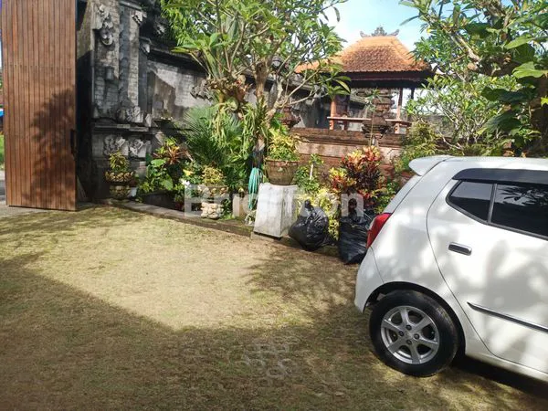 image RUMAH VILLA STYLE BALI CANTIK (4)