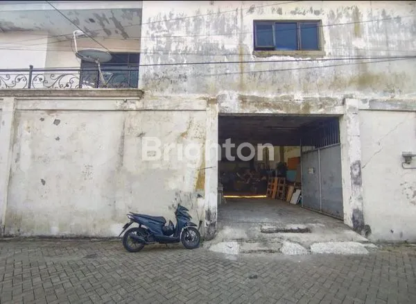 image GUDANG DI PLOSO TIMUR (2)