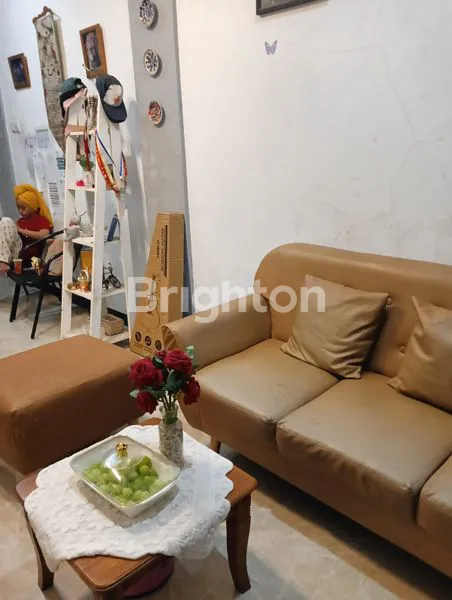 image RUMAH FULL RENOVASI DUA LANTAI DI PERUMAHAN BSI BATAM KOTA (1)