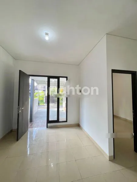 image DIJUAL CEPAT RUMAH MINIMALIS DI CITRA GRAND SENYIUR SAMARINDA  (3)