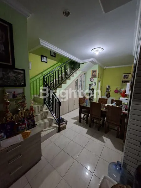 image JUAL SEGERA RUMAH MEWAH KOKOH DI JATIUWUNG (4)