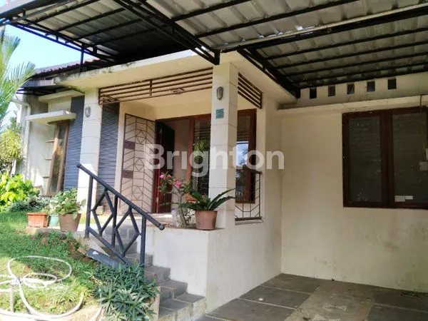 image RUMAH HOOK DENGAN HALAMAN LUAS DI BUKIT NIRWANA 1 BNR BOGOR SELATAN (1)