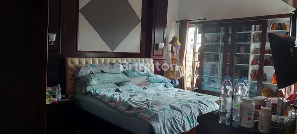image RUMAH MEWAH DI JUAL DENGAN HARGA FANTASTIK (5)