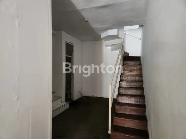 image RUKO 3.5 LANTAI, JL. PEMUDA RAWAMANGUN (2)