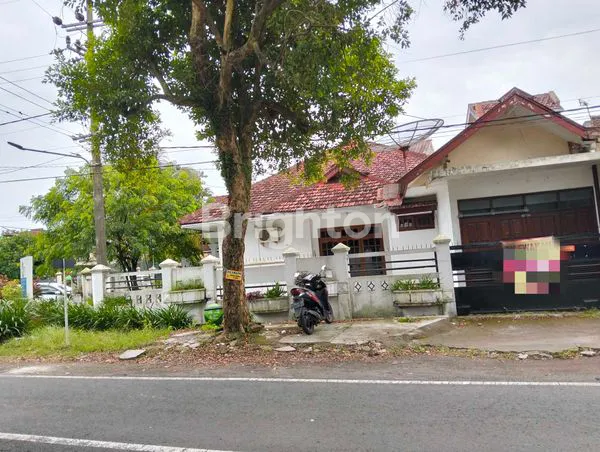 RUMAH SIAP HUNI LT 400M² DI JALAN BUNGA-BUNGA, MALANG