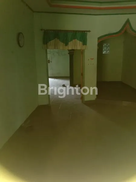 image RUMAH 2 LANTAI LT 1004M², 5 KT DI JL MELATI III (8)