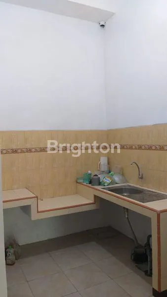 image DIJUAL RUMAH BARU RENOV DI PUSAT KOTA SIDOARJO. LOKASI STRATEGIS. COCOK DAN NYAMAN BUAT TEMPAT TINGGAL. (6)