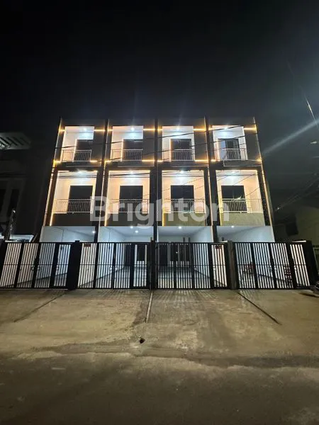 image RUMAH BARU SIAP HUNI DI JUAL DI TANJUNG DUREN JAKARTA BARAT (1)