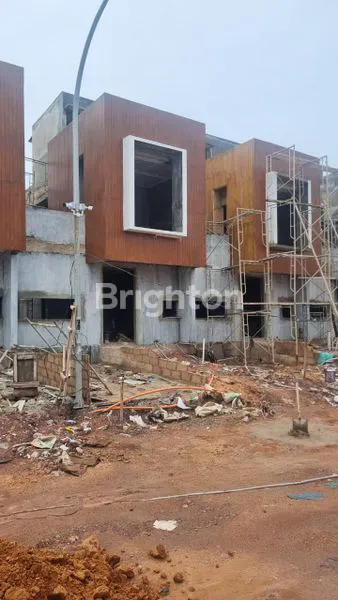 image VILA AND RESORT MEWAH DI SERENITY CENTRAL SEKUPANG BATAM (1)