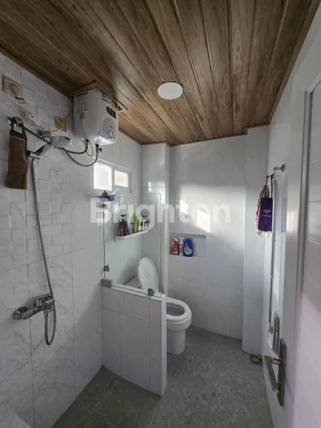 image RUMAH CANTIK 2.5 LANTAI JALAN GIRO KELAPA GADING (5)