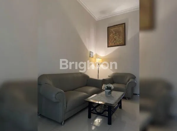 image JUAL CEPAT! RUMAH MEWAH 2 LANTAI FULL FURNISHED SIAP HUNI DI ARAYA! (2)