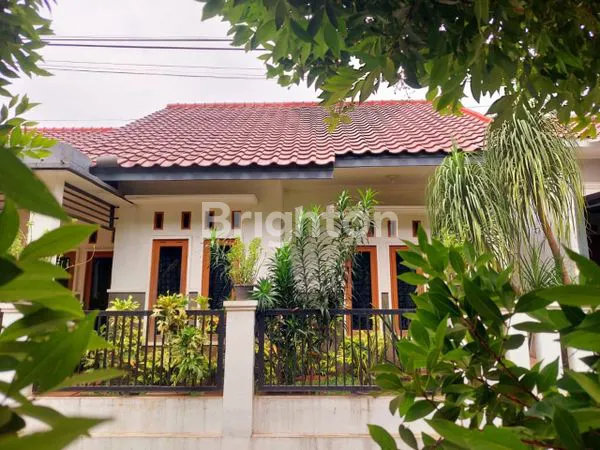 image RUMAH CANTIK SIAP HUNI DI BUKIT CENGKEH CIMANGGIS (1)