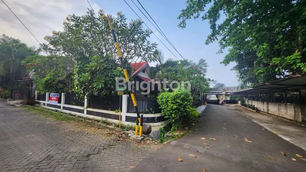 image RUMAH HOOK LT 265M² DI SARUA, CIPUTAT (1)