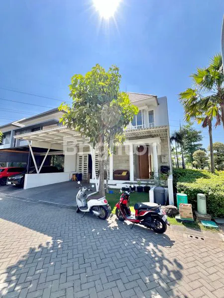 image RUMAH MINIMALIS MODERN GREENLAKE CITRALAND 1 MENIT KE BINUS SCHOOL SURABAYA (1)