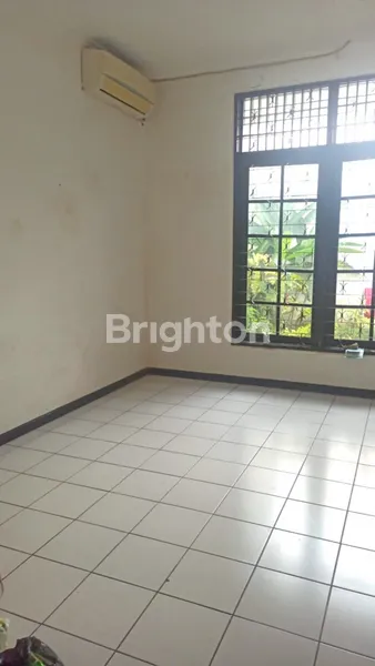 image RUMAH MADYA DI PEMUKIMAN ASRI LEBAK BULUS JAKSEL - DEKAT STASIUN MRT LEBAK BULUS (7)