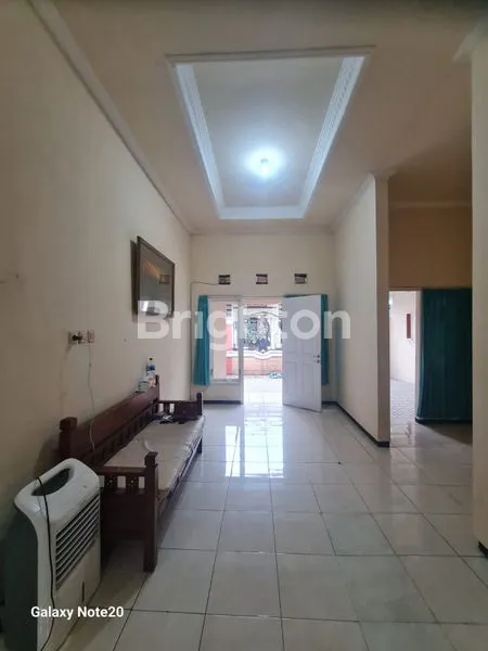 image DIJUAL RUMAH DI GRIYA SHANTA AREA SUHAT SELANGKAH KE AREA KOMERSIAL SELANGKAH KE UNIVERSITAS KAMPUS TERBAIK DI KOTA MALANG (6)