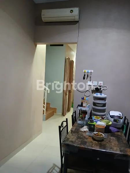 image RUMAH 2,5 LANTAI DI JAGAKARSA, LT 121M² (4)