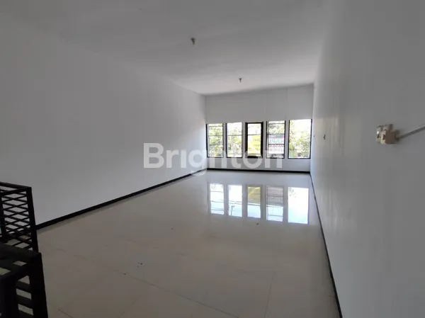 image  RUKO BANGUNAN 2 LANTAI NEW DI RAYA MERR SUKARNO HATTA SURABAYA (2)
