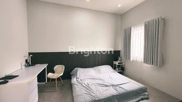 image RUMAH 3 LANTAI FULL FURNISH DI CIRÈNDEU – DEKAT MRT & TOL (5)