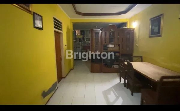 image RUMAH  DI KEBAYORAN LAMA (4)