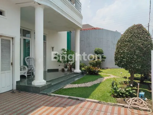 image RUMAH MEWAH 2 LANTAI DI TAMAN CIMANGGU BOGOR (3)