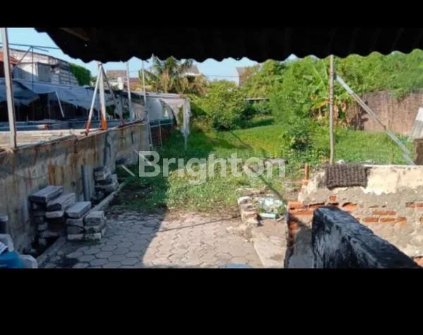 image COCOK UNTUK USAHA !! RUMAH LOKASI MEDOKAN AYU (5)